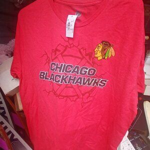NHL CHICAGO BLACKHAWKS T-SHIRT XL BRAND NEW WITH TAGS